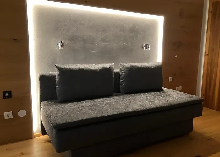 Acasa Наудерс